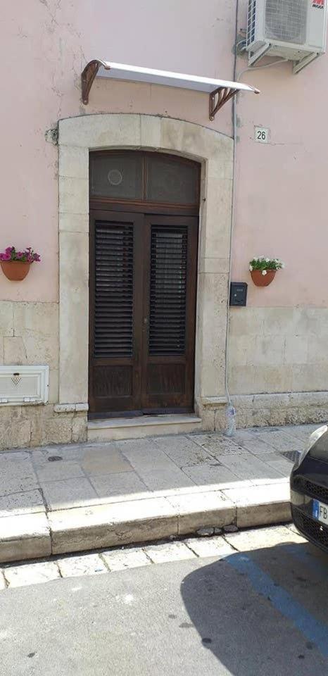 Casa Gentile Apartment Джовинацо Екстериор снимка